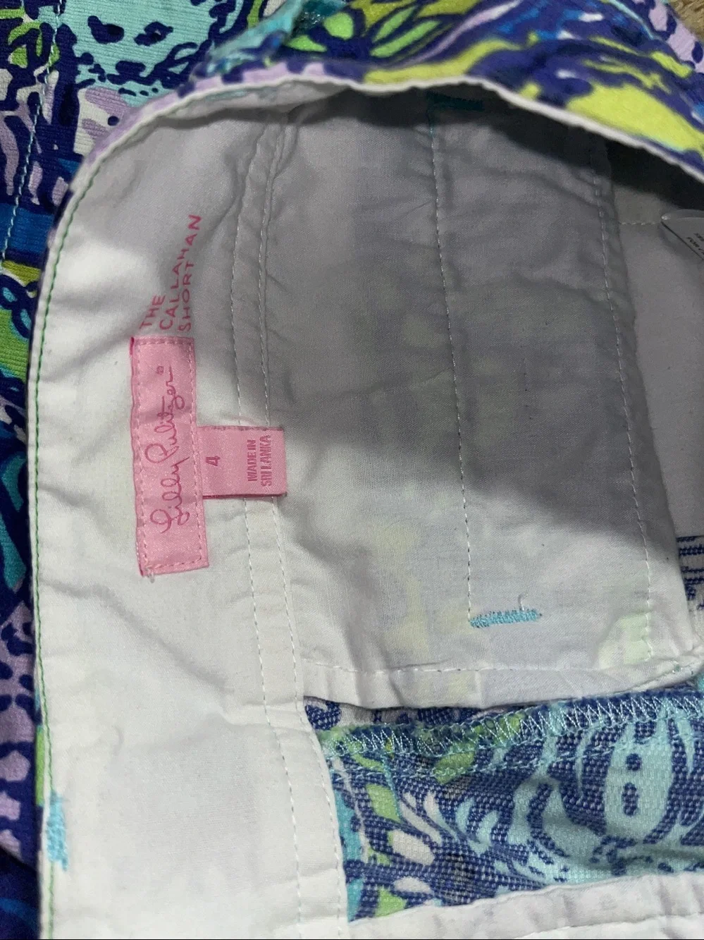 Lilly Pulitzer Blue Multi The Callahan Short Sz 4 EXCELLENT CONDITION